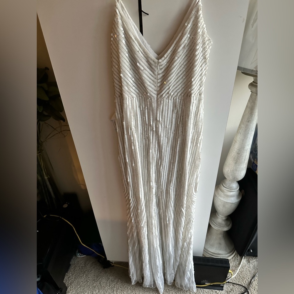 New! never worn!!! Tag attached! Mac Duggal Dress
